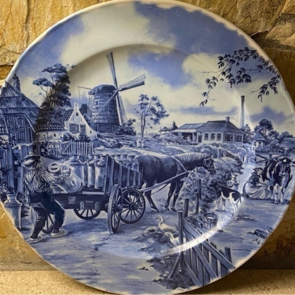 1984 Ter Steege Bv Delft Blauw Hand Decorated In Holland Plate in blue and white